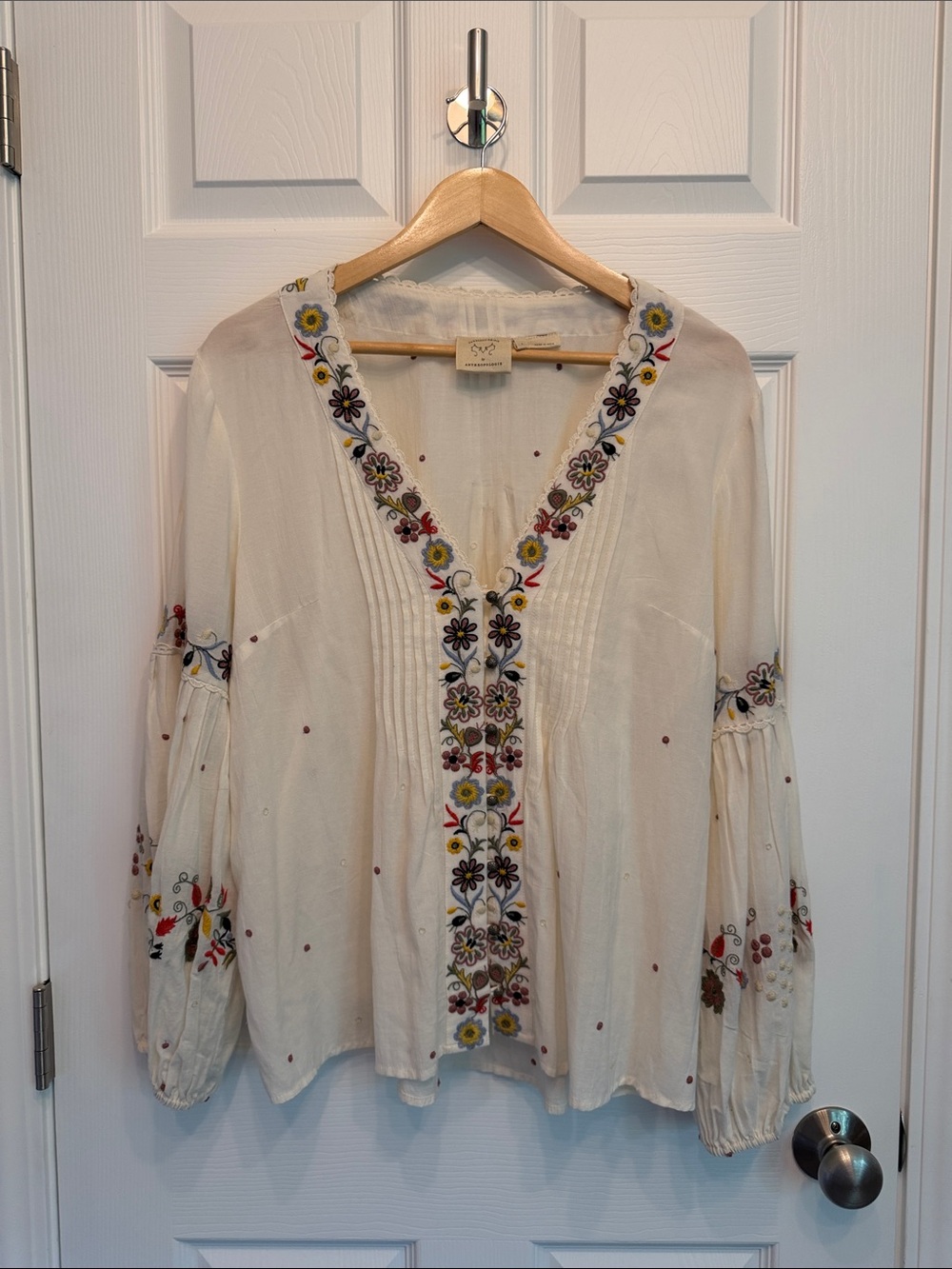 Anthropologie Cream Embroidered V-Neck Boho Tunic with Multicolor Floral Trim